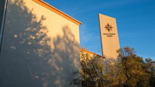 Image of the exterior of Skeen Library